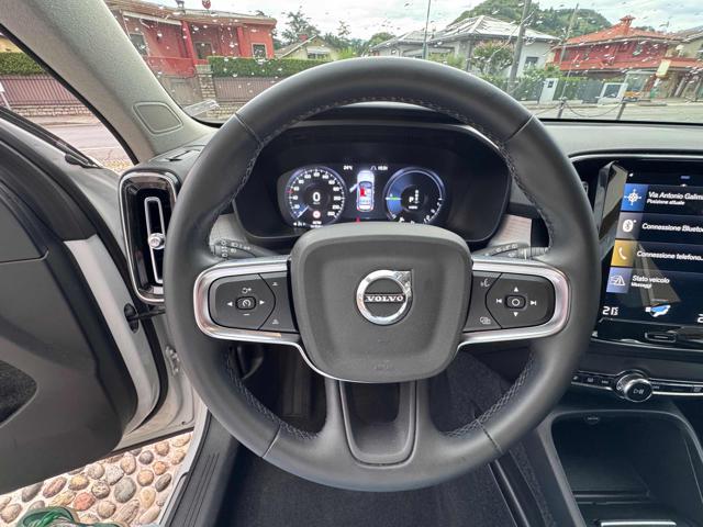 VOLVO XC40 T5 Recharge Plug-in Hybrid Inscription Expression