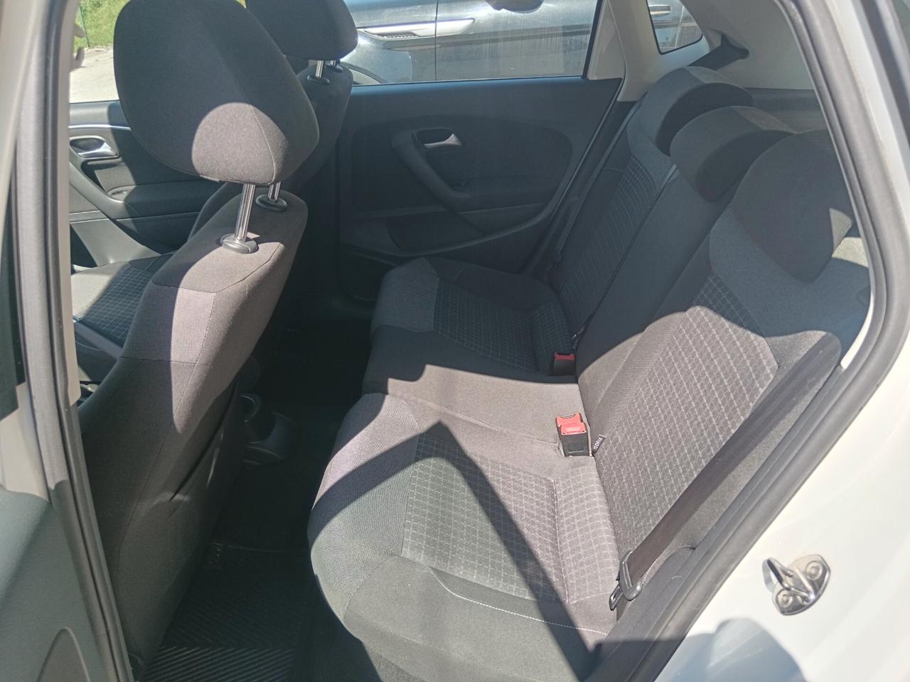 Volkswagen Polo 1.4 TDI 75CV NEOPATENTATI