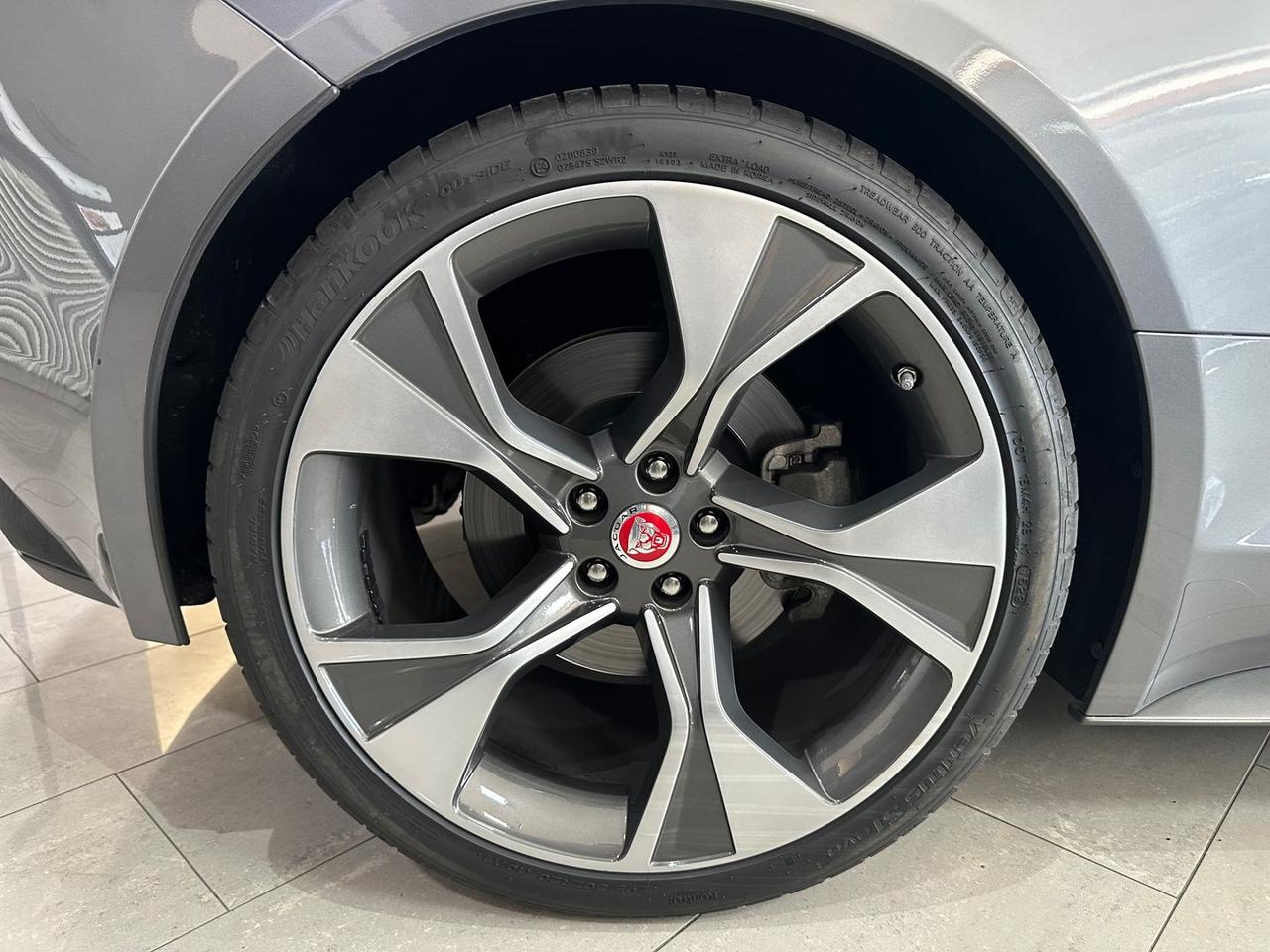 Jaguar F-Type First Edition 2.0 P 300 #5749