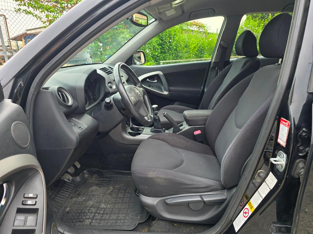 Toyota RAV 4 RAV4 2.2 D-4D 136 CV Luxury