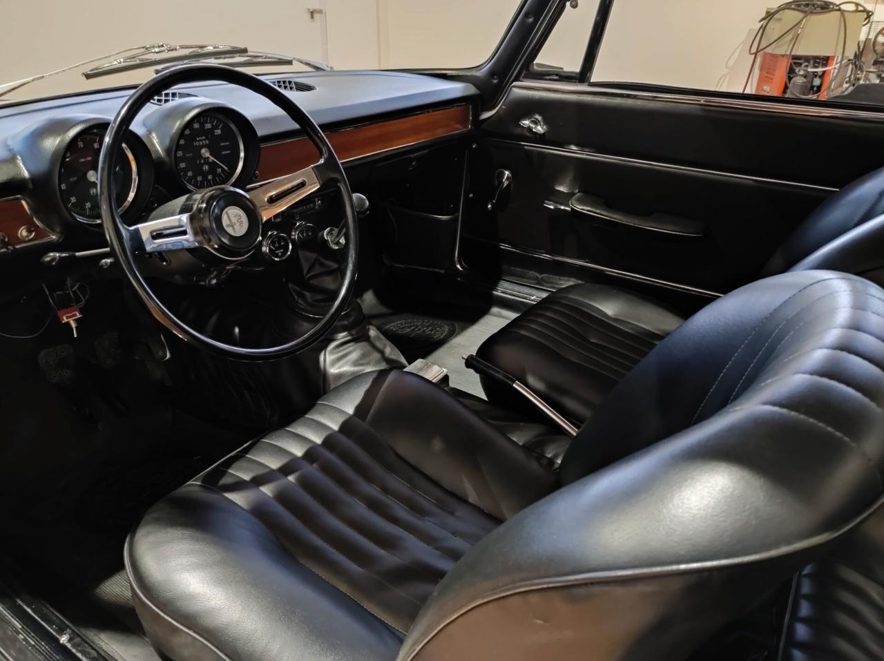 Alfa Romeo GT Gt1300Junior - Scalino - Restauro totale