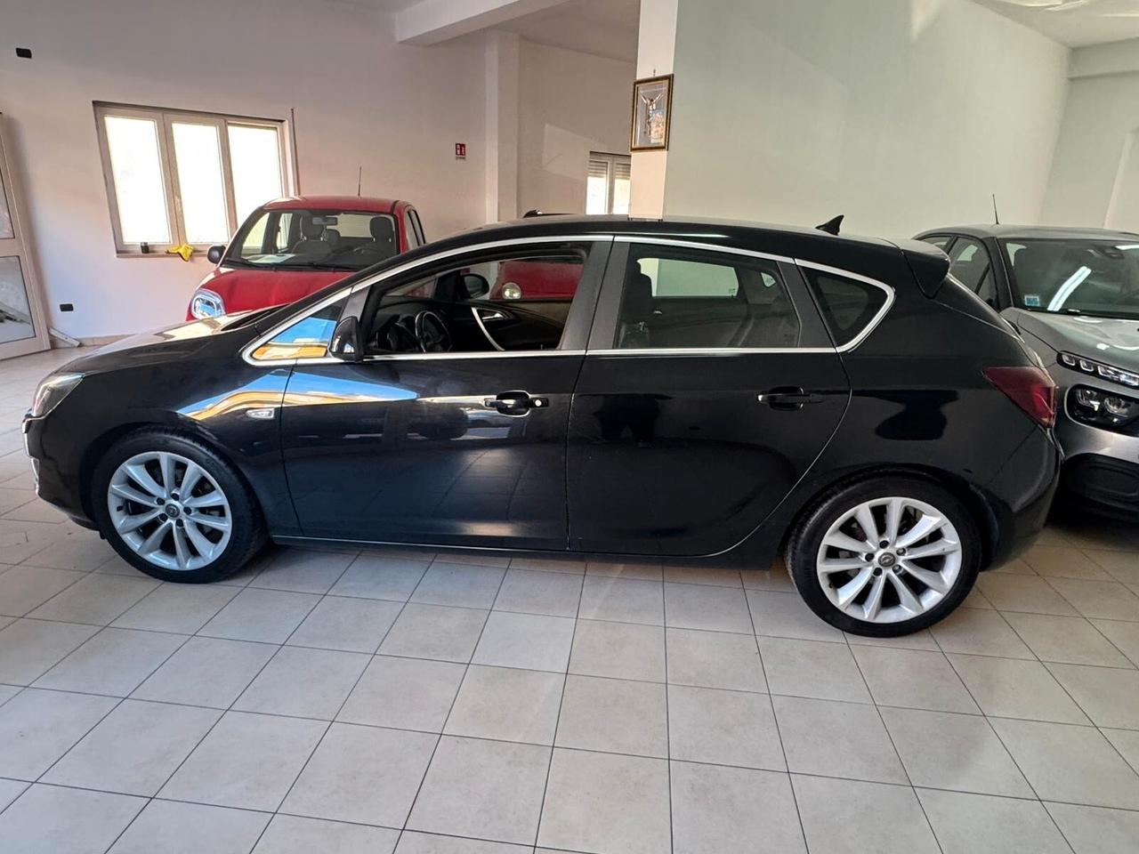 Opel Astra 1.7 CDTI 110CV 5 porte Cosmo