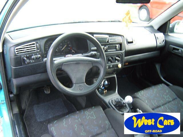 VOLKSWAGEN - Golf - 2.8 VR6 turbo