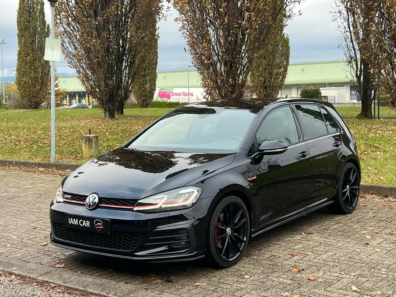 Volkswagen Golf GTI Performance 2.0 230 CV TSI DSG