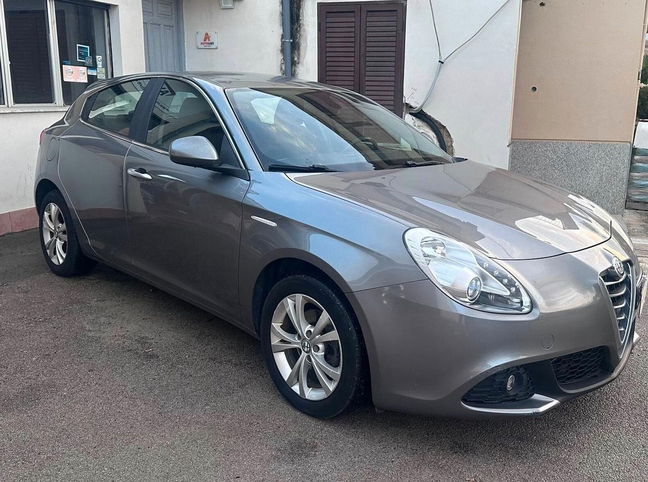 Alfa Romeo Giulietta 1.6 JTDm-2 105 CV Progression