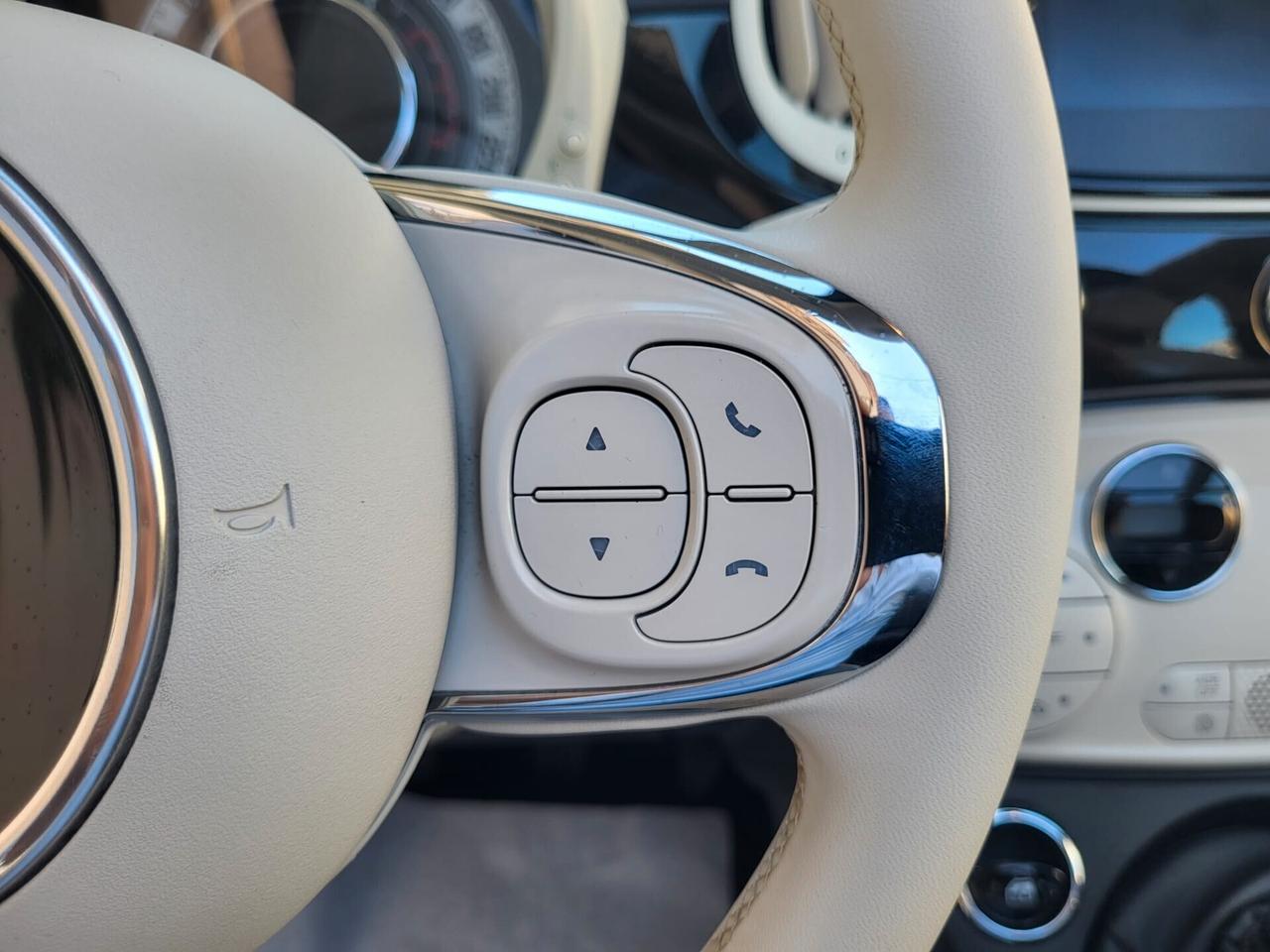 Fiat 500 C 1.2 Lounge+Car Play+Clima Autom......