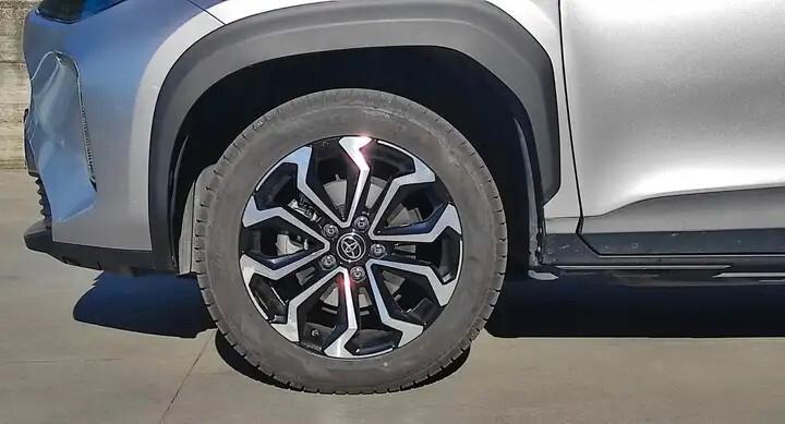 Toyota Yaris Cross 1.5 Hybrid 5p. E-CVT Trend