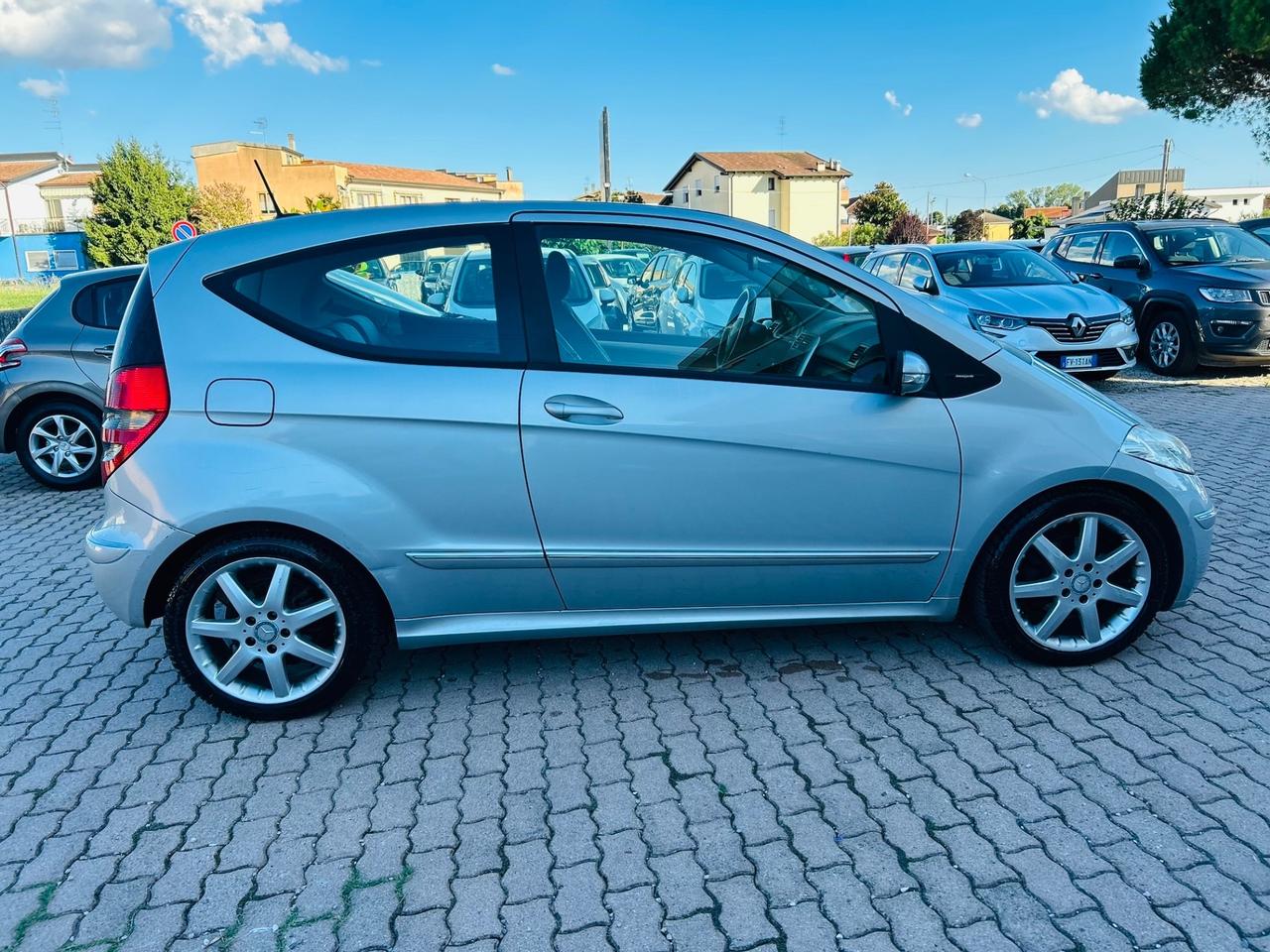 Mercedes-benz A 180 CDI Coupe Avantgarde Edition