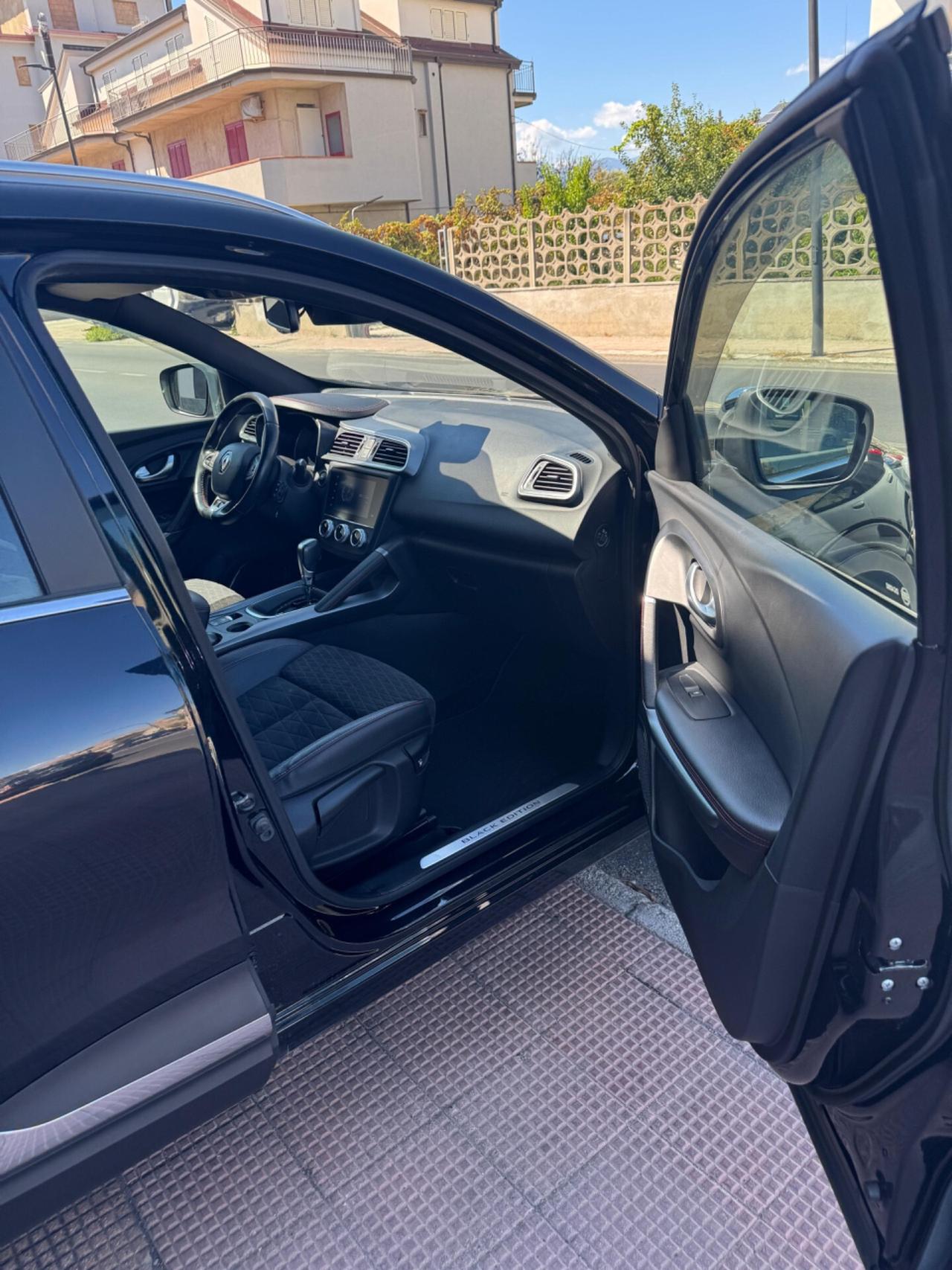Renault Kadjar Blue dCi 8V 115CV Black Edition