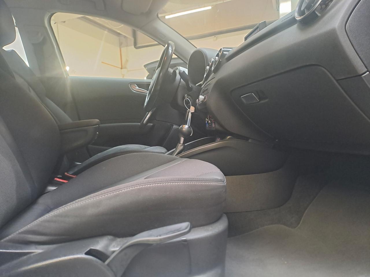 AUDI A1 1.6 TDI *AUTOMATICA* OK NEOPATENTATI