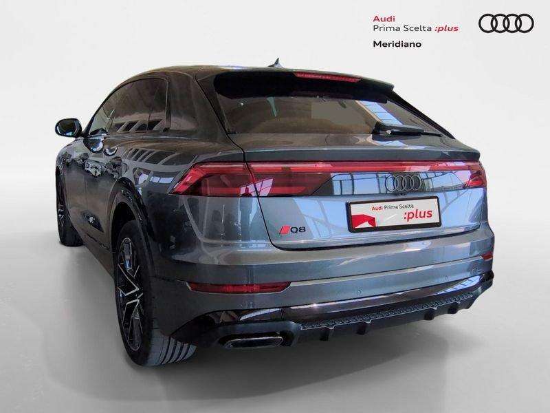 Audi Q8 50 TDI 210kW quattro tip. S Line Edition