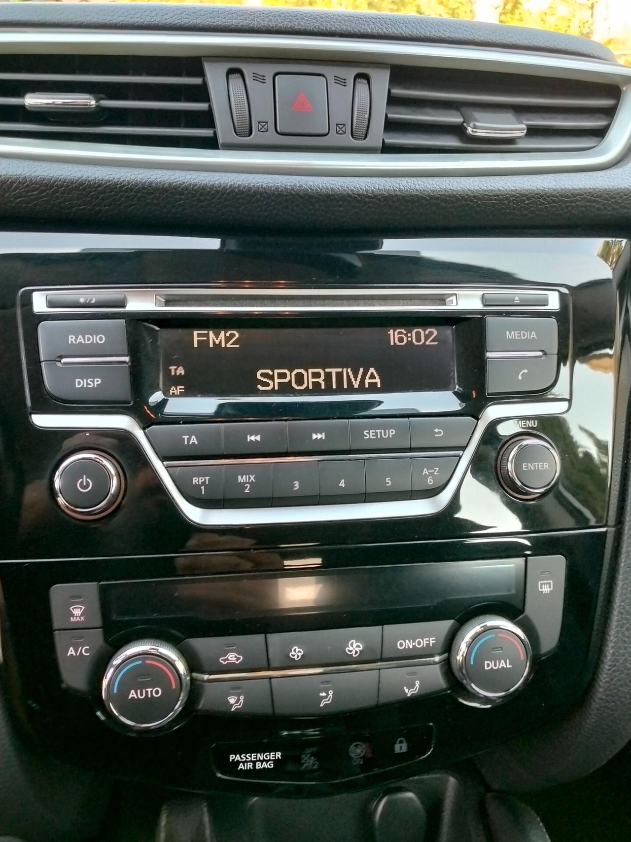 Nissan Qashqai 1.5 dCi N-Connecta