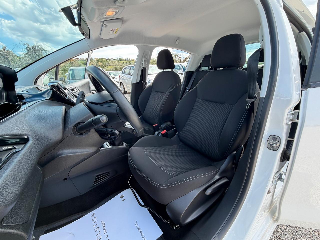 Peugeot 208 HDi 75cv 5 porte 25.380 km unico proprietario