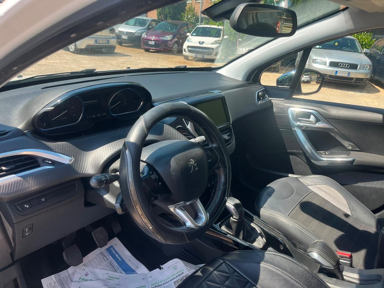 Peugeot 2008 BlueHDi 100 Black Matt