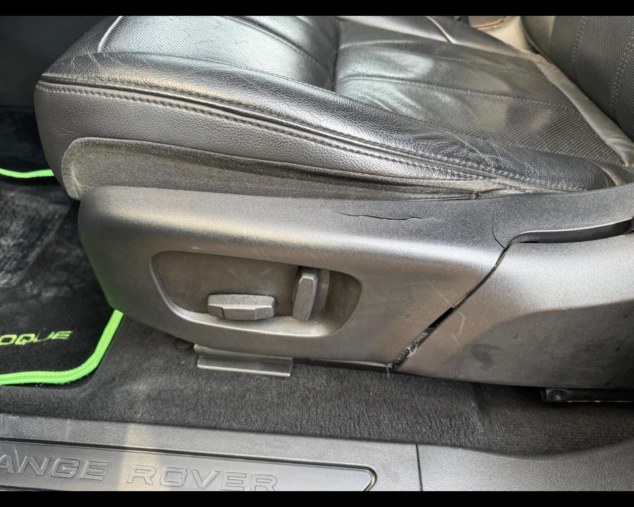 LAND ROVER EVOQUE 2.0D I4 MHEV 150CV SE AWD AUTO