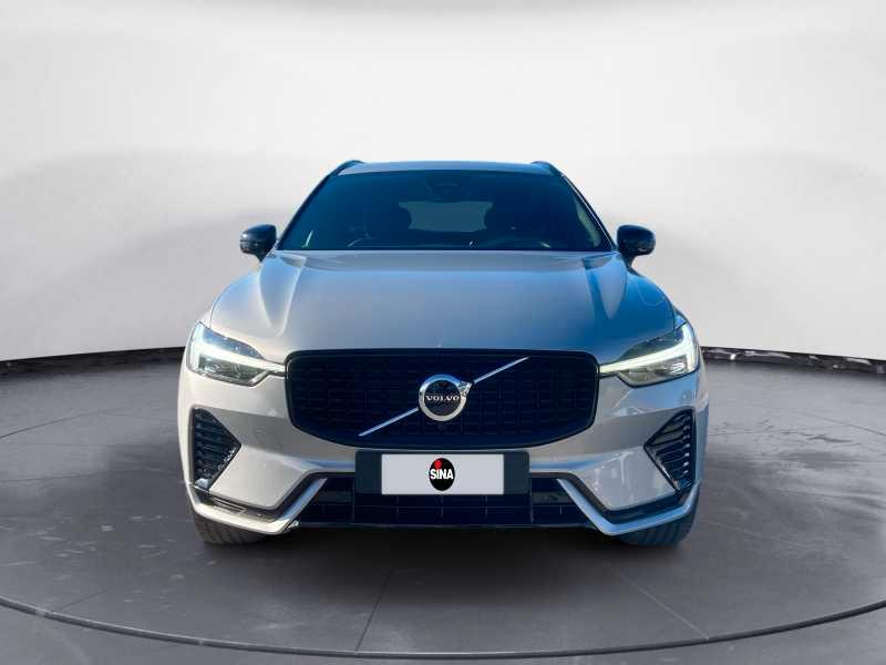 VOLVO XC60 2.0 b4 R-design awd auto