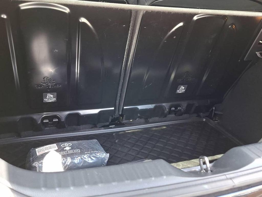 Toyota Aygo X 1.0 Lounge S-CVT