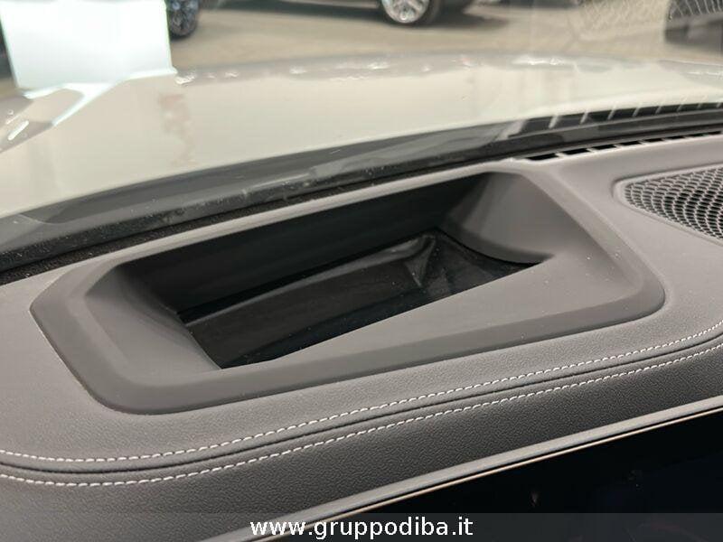 BMW Serie 4 Cabrio Serie 4 G23 LCI 2024 Cabrio 420d Cabrio mhev 48V MSport Pro auto