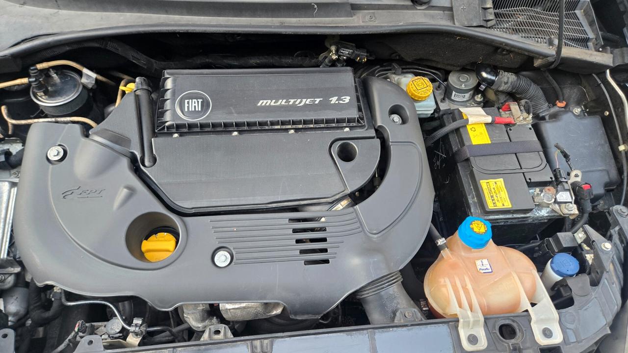 Fiat Punto 1.3 MJT II S&S 95 CV 5 porte Sport