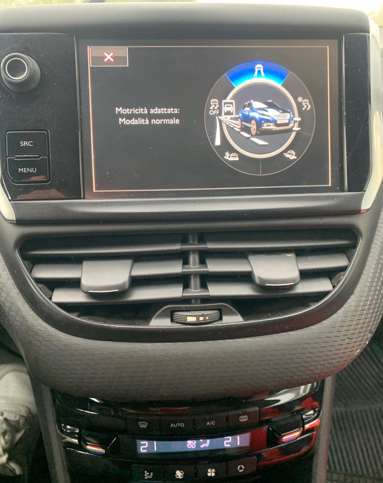 Peugeot 2008 1.6 e-HDi 115 CV CON TETTO