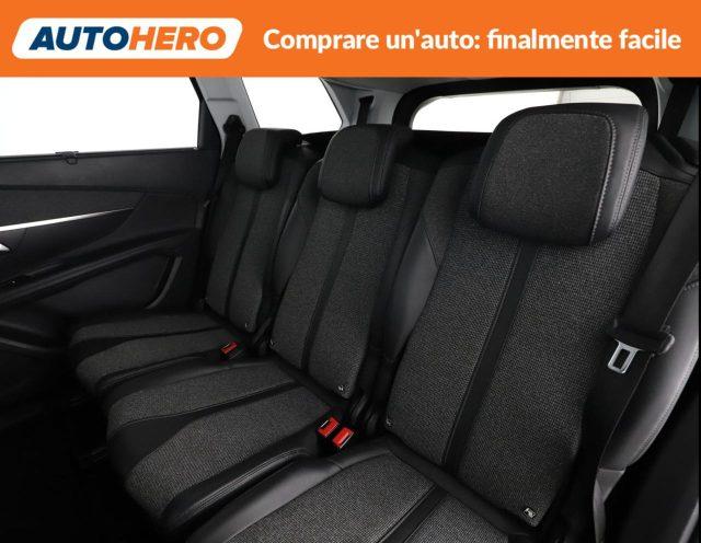 PEUGEOT 5008 BlueHDi 130 S&S Allure