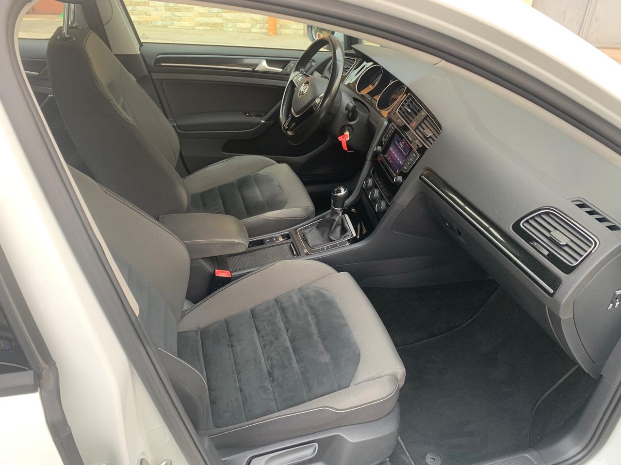 Volkswagen Golf 1.6 TDI 5p. Highline BlueMotion Technology