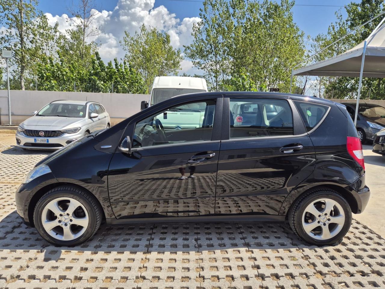 Mercedes-benz A 160 BlueEFFICIENCY Premium