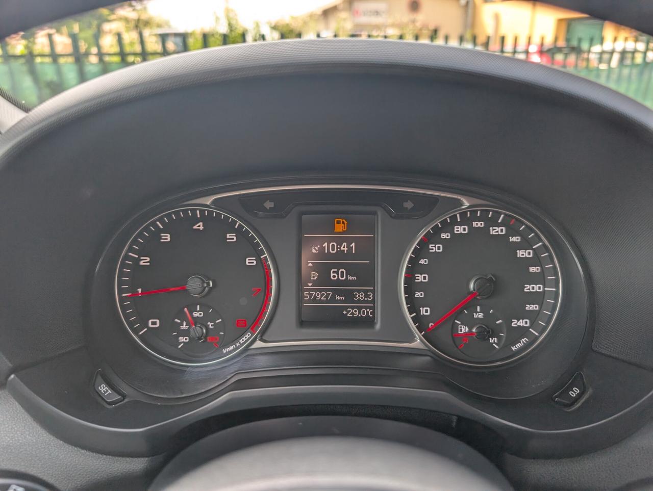 Audi A1 1.0 TFSI ultra Metal plus UNICO PROPRIETARIO OK NEOP.