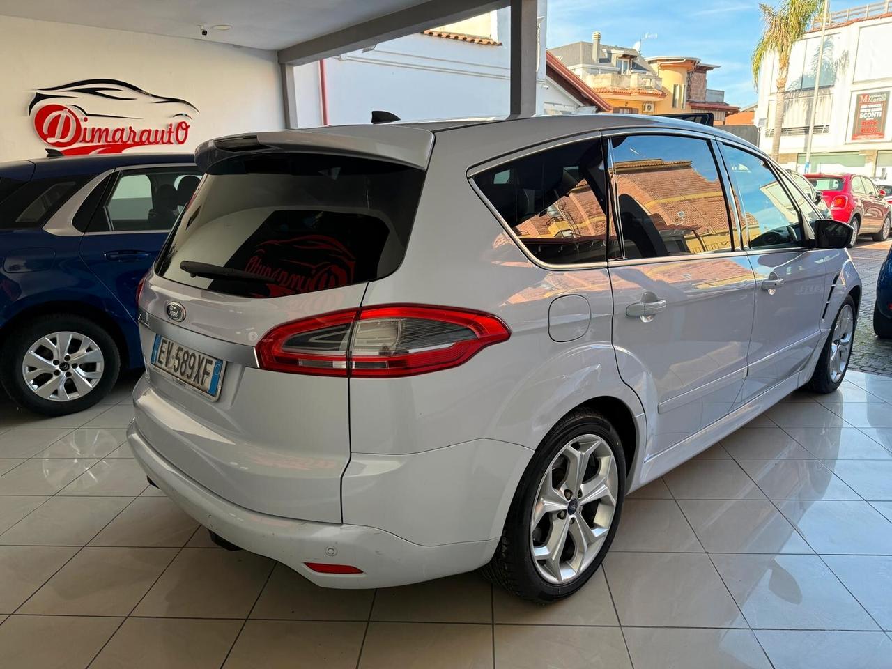 FORD S-MAX 2.0 DIESEL 7 POSTI 2012