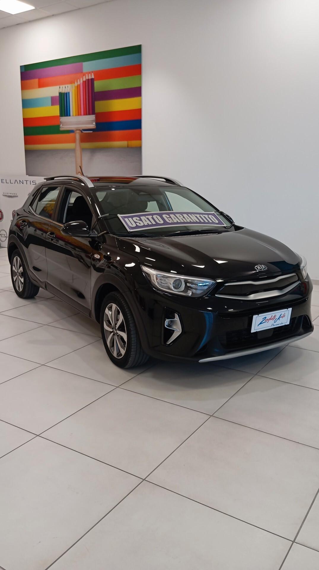 KIA STONIC 1.2 BZ - UNICO PROPRIETARIO - OK NEOP.