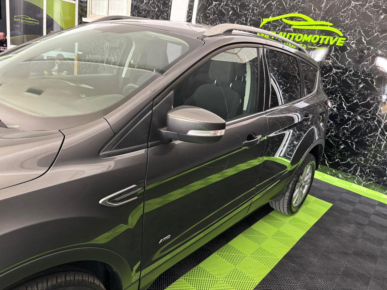 Ford Kuga 2.0 TDCi 4WD Titanium