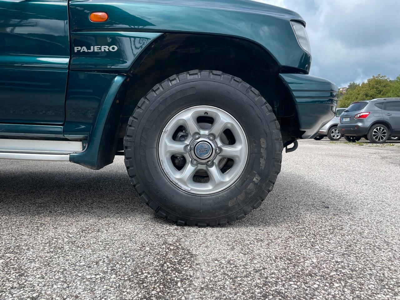 Mitsubishi Pajero 2.5 TDI 3p. GLS "GANCIO TRAINO"