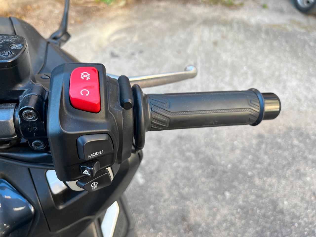 Yamaha TMAX 560 Tech Max