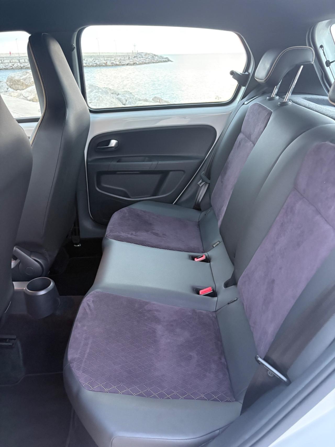 Seat Mii 1.0 5 porte by Cosmopolitan loves