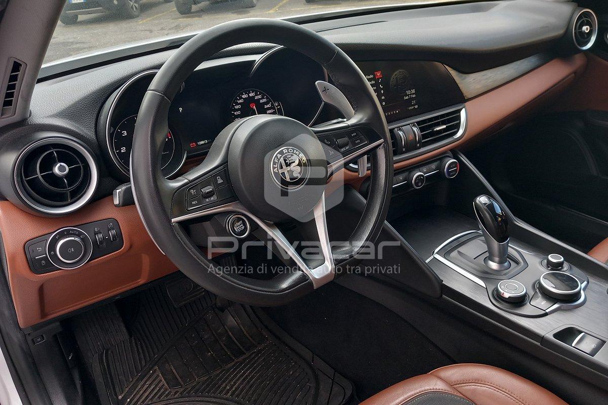 ALFA ROMEO Giulia 2.2 Turbodiesel 150 CV AT8 Super