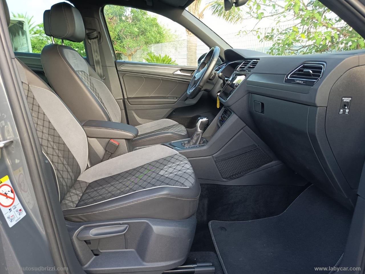 VOLKSWAGEN Tiguan 2.0 TDI 150CV SCR DSG R-Line