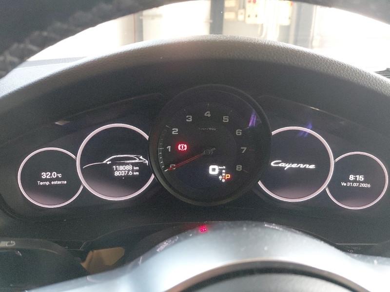 PORSCHE CAYENNE 3.0 V6 AUTO SUV