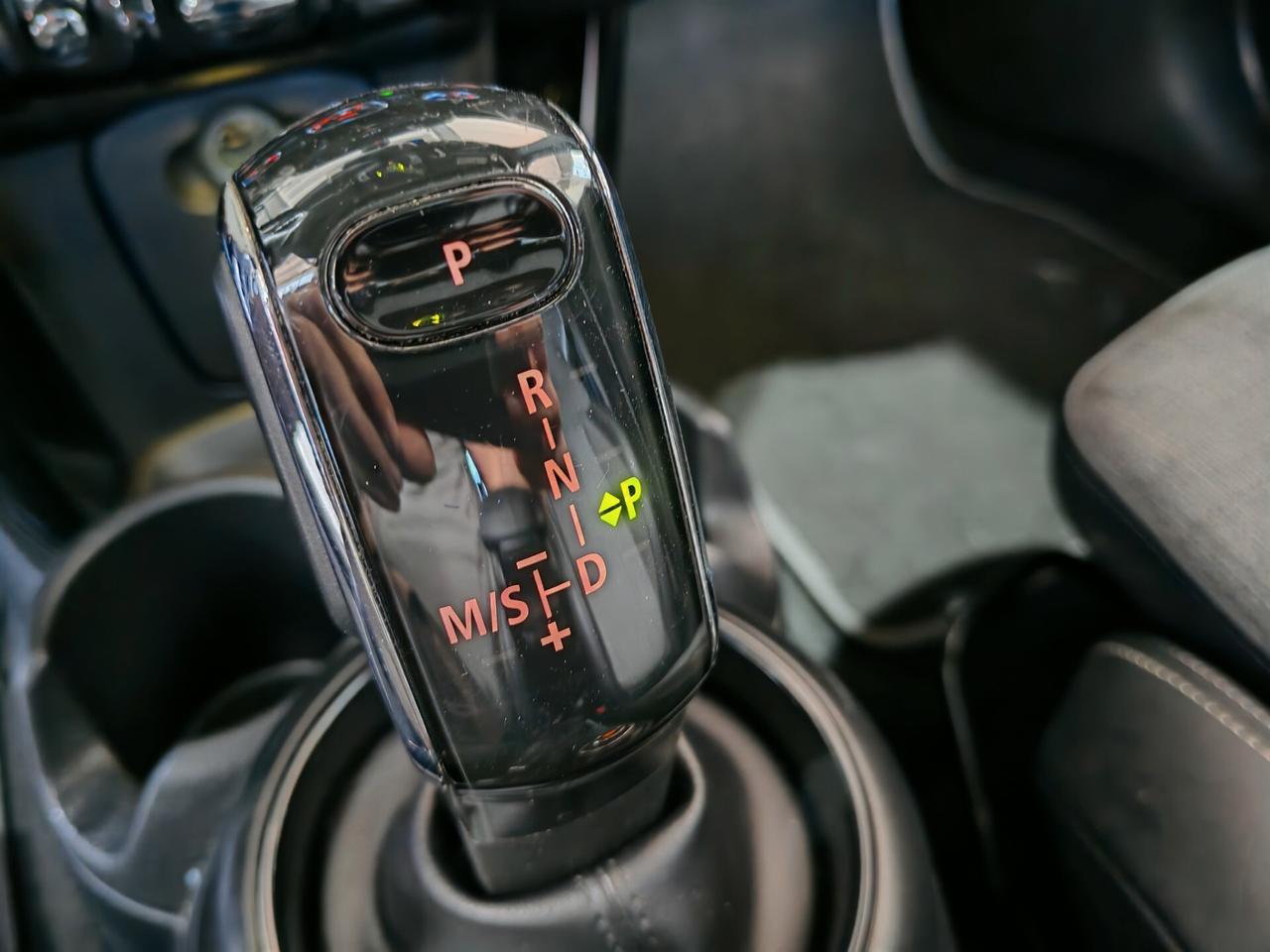 Mini Cooper D 116 cv Auto