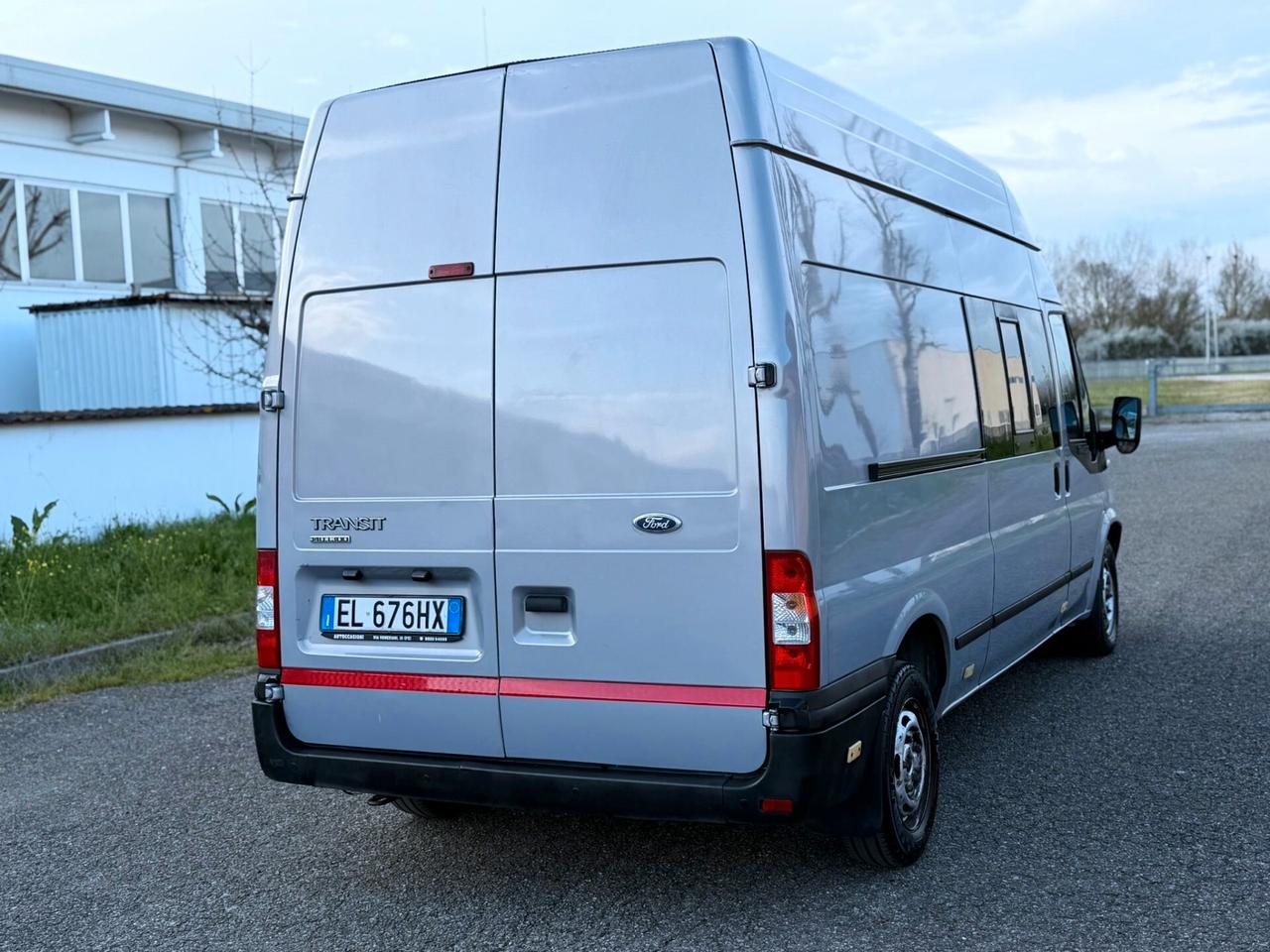 FORD TRANSIT 2.2 TETTO ALTO PASSO LUNGO 6 POSTI