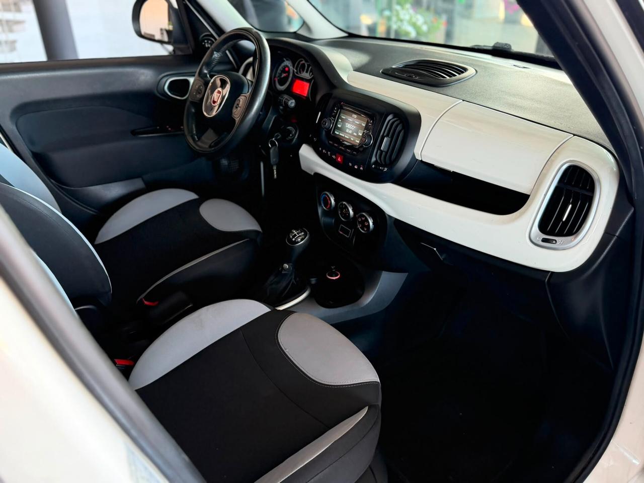 Fiat 500L Living 1.3 Multijet 95 CV Dualogic Lounge
