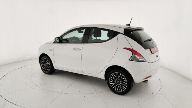LANCIA Ypsilon 1.0 FireFly 5 porte S&S Hybrid Platino