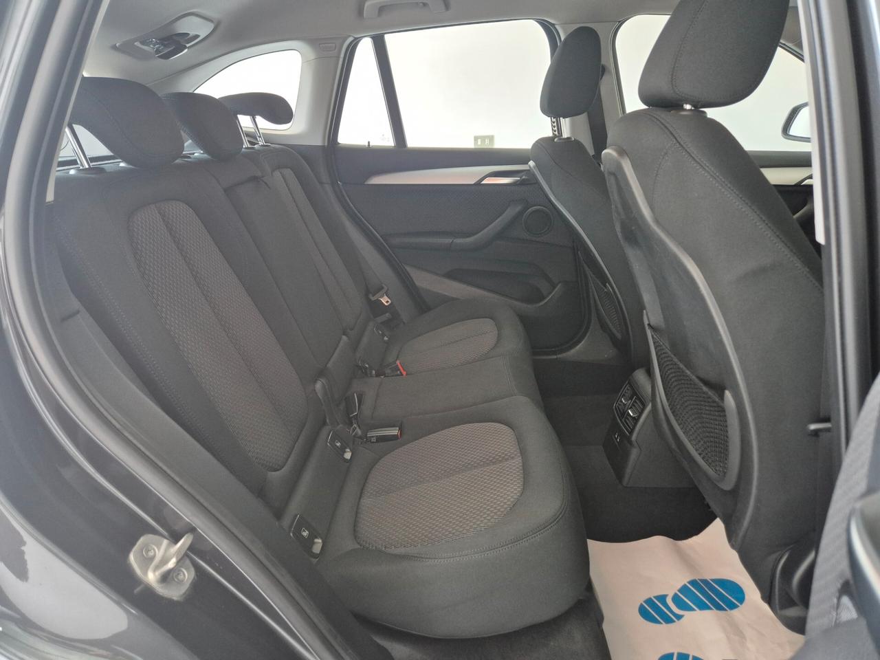 BMW X1 sDrive18d Business Advantage Sport