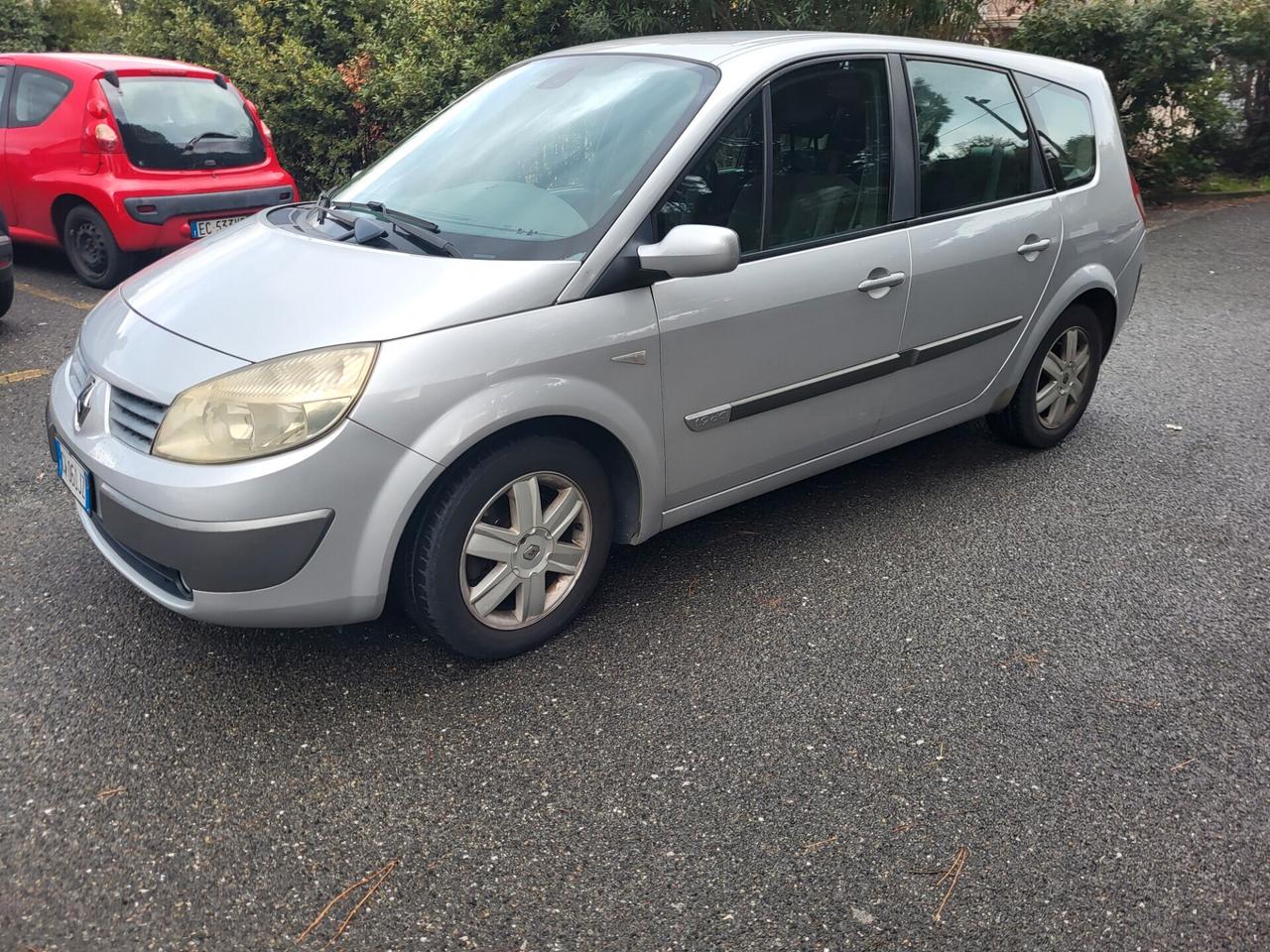 Renault Scenic Grand Scénic 1.9 dCi Luxe Dynamique