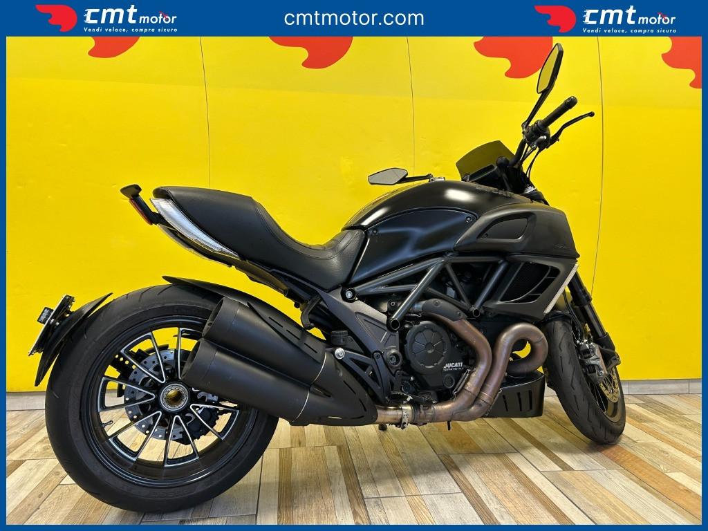 Ducati Diavel 1200 - 2013