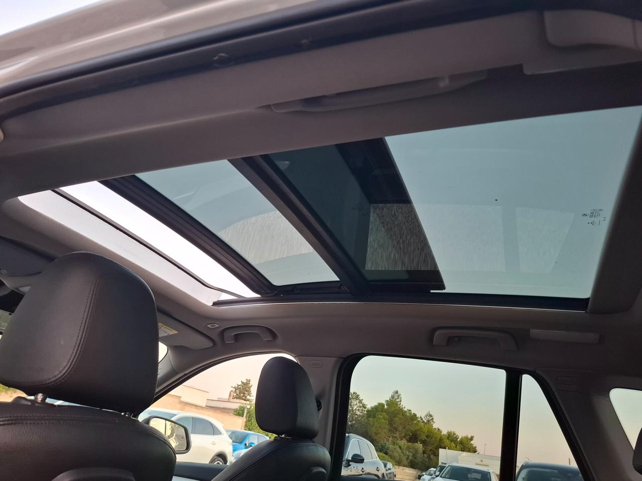 Bmw X1-20d- xLine TETTO*PELLE*LED
