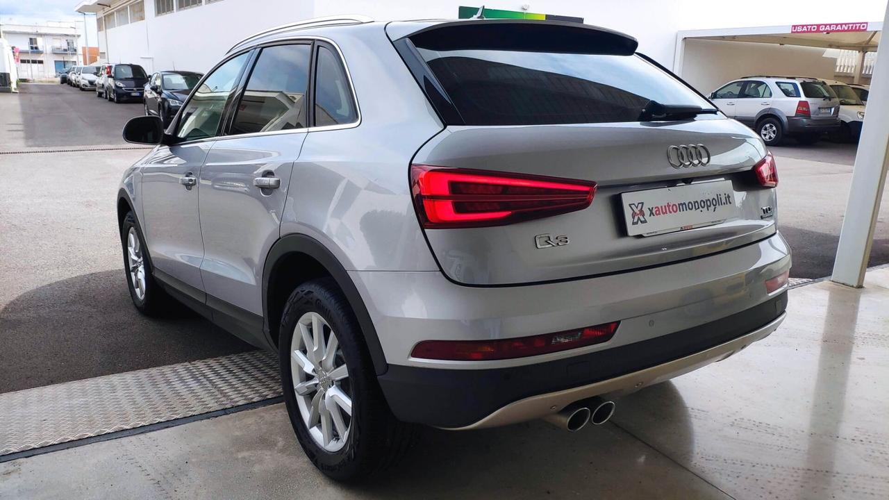 Audi Q3 2.0 TDI 150 CV Business 4WD