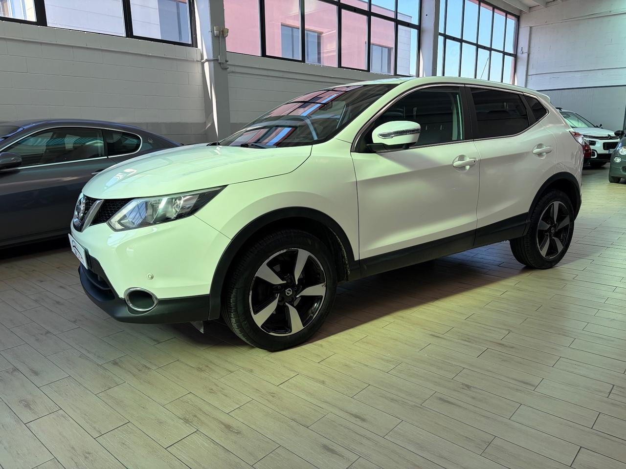 Nissan Qashqai 1.2 N-Connecta