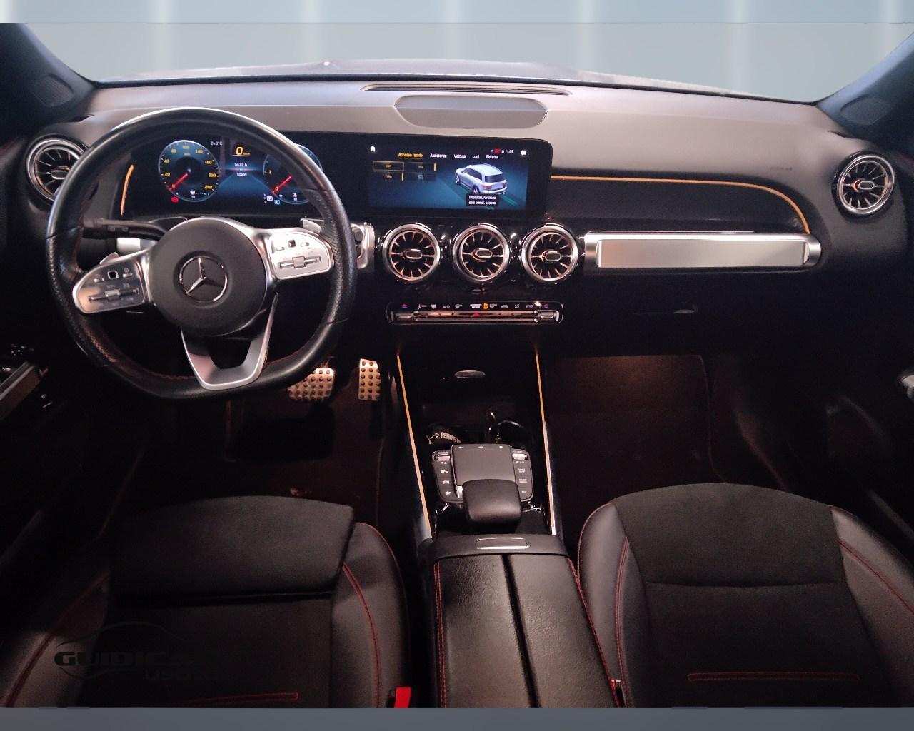 Mercedes-Benz GLB - X247 2019 - GLB 180 d Premium auto
