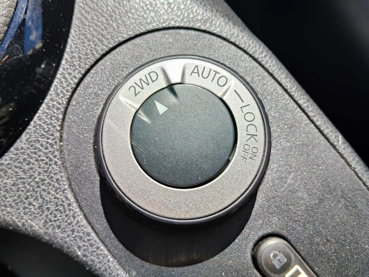 Nissan Qashqai 1.6 131cv TEKNA 360 4wd GANCIO TRAINO