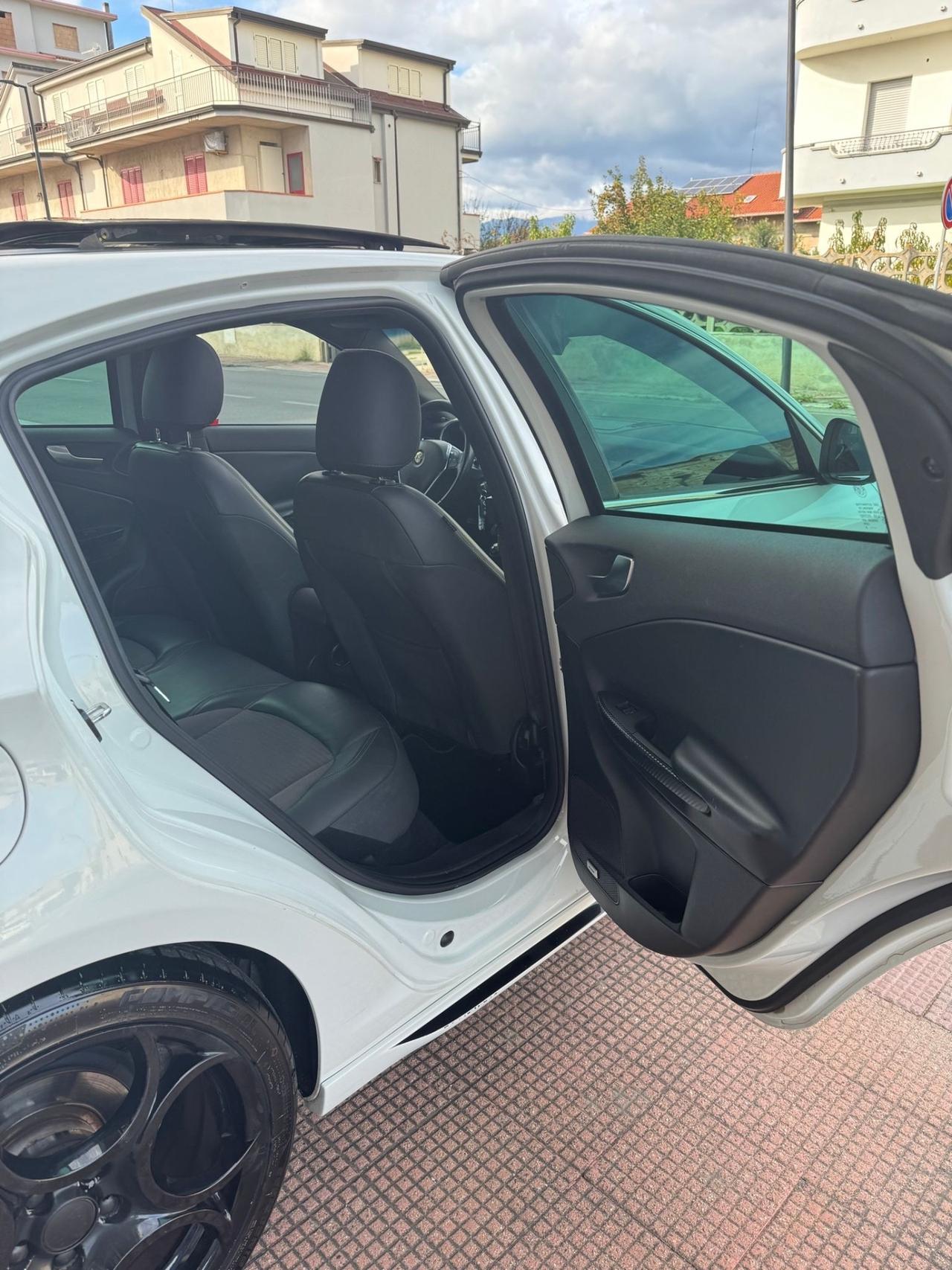 Alfa Romeo Giulietta 2.0 JTDm-2 150 CV Exclusive